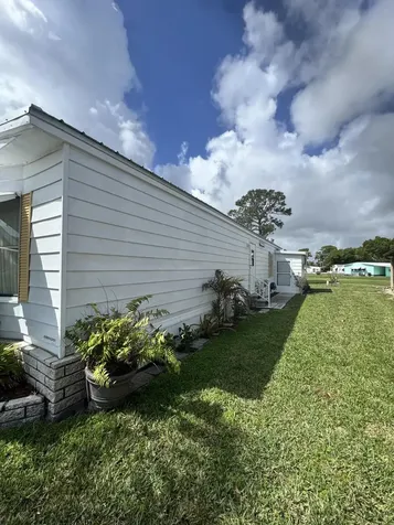 12 Ecuador Court Fort Pierce FL 34951