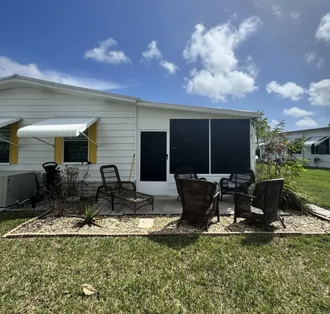 12 Ecuador Court Fort Pierce FL 34951