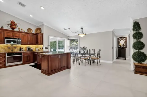 1880 Grantham Court Wellington FL 33414