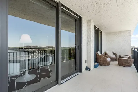 3912 S Ocean Boulevard Highland Beach FL 33487