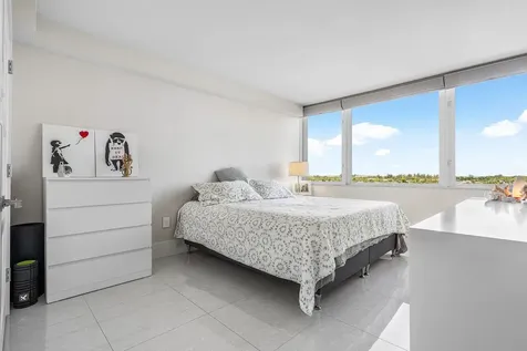 3912 S Ocean Boulevard Highland Beach FL 33487
