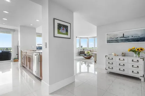 3912 S Ocean Boulevard Highland Beach FL 33487