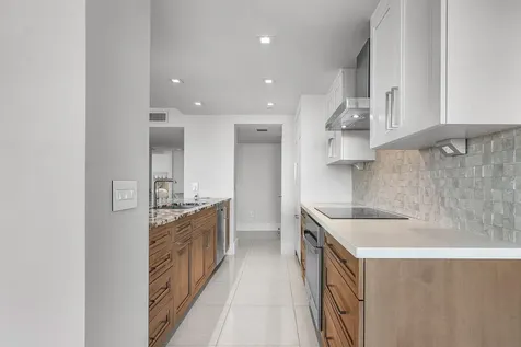3912 S Ocean Boulevard Highland Beach FL 33487
