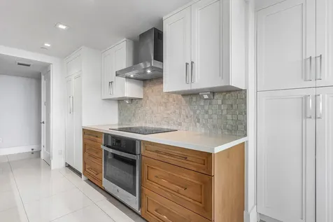 3912 S Ocean Boulevard Highland Beach FL 33487