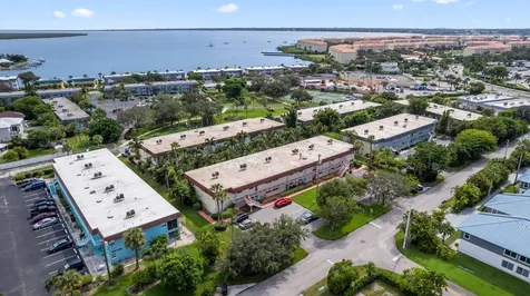 1181 Carlton Court Fort Pierce FL 34949