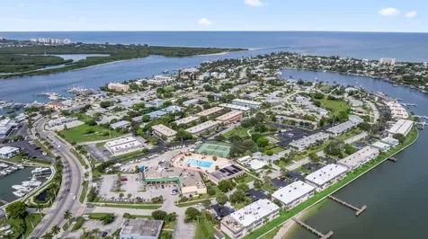 1181 Carlton Court Fort Pierce FL 34949