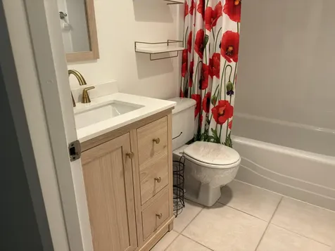 124 Dorset C Boca Raton FL 33434