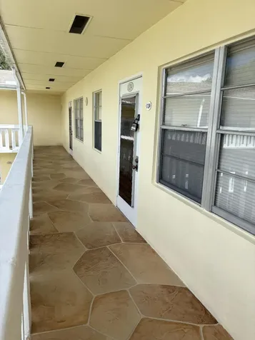 124 Dorset C Boca Raton FL 33434