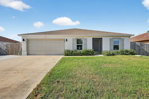 543 Sw Kabot Avenue Port Saint Lucie FL 34953