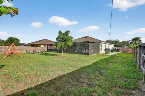 543 Sw Kabot Avenue Port Saint Lucie FL 34953