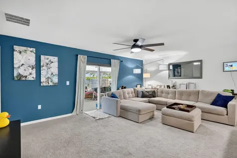 543 Sw Kabot Avenue Port Saint Lucie FL 34953