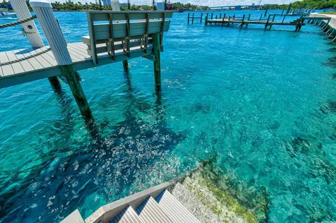 87 Lighthouse Drive Jupiter Inlet Colony FL 33469