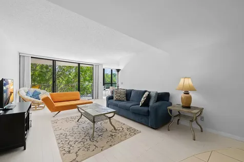 799 Jeffery Street Boca Raton FL 33487