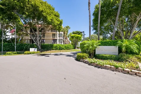 799 Jeffery Street Boca Raton FL 33487