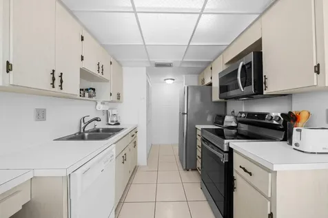 799 Jeffery Street Boca Raton FL 33487
