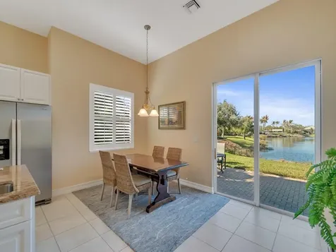 1208 Riverwind Circle Vero Beach FL 32967