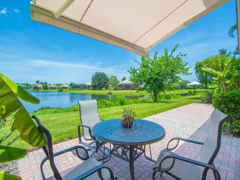 1208 Riverwind Circle Vero Beach FL 32967