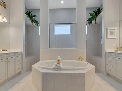 1208 Riverwind Circle Vero Beach FL 32967