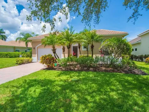 1208 Riverwind Circle Vero Beach FL 32967