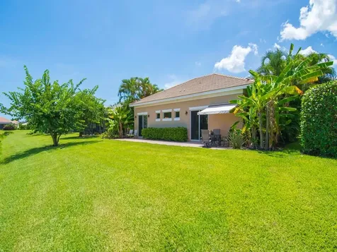 1208 Riverwind Circle Vero Beach FL 32967