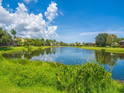 1208 Riverwind Circle Vero Beach FL 32967