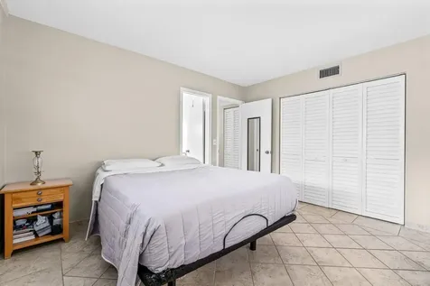2191 Ne 1st Court Boynton Beach FL 33435