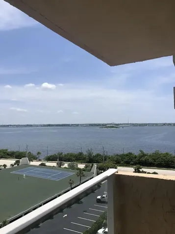 5440 N Ocean Drive Singer Island FL 33404