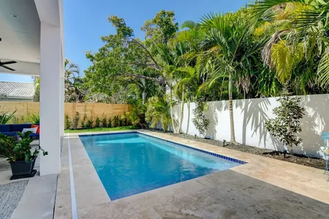 369 Orange Way West Palm Beach FL 33405