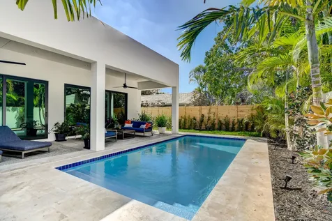 369 Orange Way West Palm Beach FL 33405