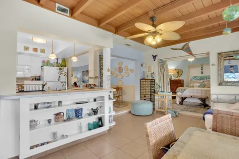 4914 Nw 52 Street Tamarac FL 33319