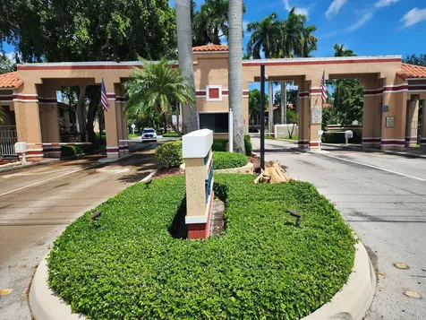 Pembroke Pines FL 33026