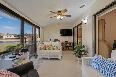816 Sky Pine Way Greenacres FL 33415