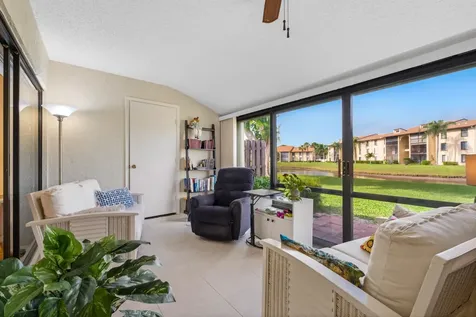 816 Sky Pine Way Greenacres FL 33415