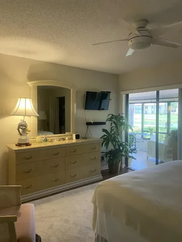 816 Sky Pine Way Greenacres FL 33415
