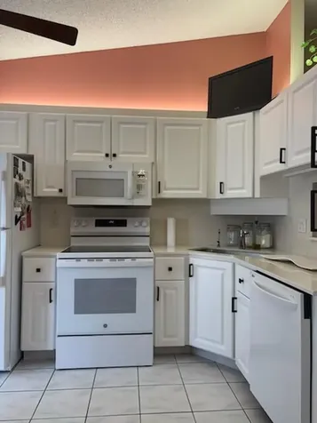 816 Sky Pine Way Greenacres FL 33415