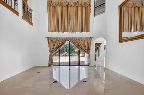 9576 Equus Circle Boynton Beach FL 33472