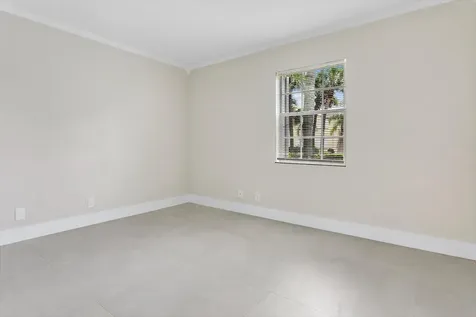 700 Waterside Drive Hypoluxo FL 33462