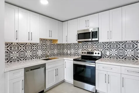 700 Waterside Drive Hypoluxo FL 33462