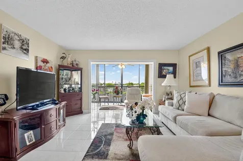 14460 Strathmore Lane Delray Beach FL 33446