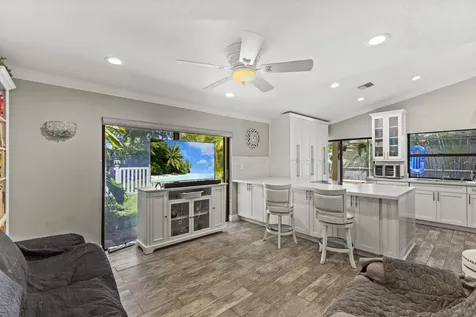 21665 Sutters Lane Boca Raton FL 33428