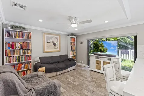 21665 Sutters Lane Boca Raton FL 33428