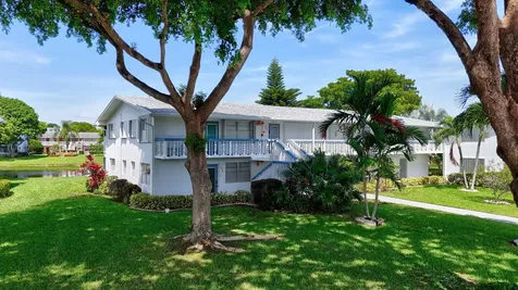 536 Durham S Circle Deerfield Beach FL 33442