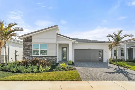 10477 Sw Jadewood Court Port Saint Lucie FL 34987