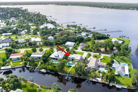 1947 NW Palmetto Terrace Stuart FL 34994