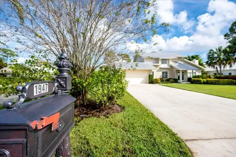 1947 NW Palmetto Terrace Stuart FL 34994
