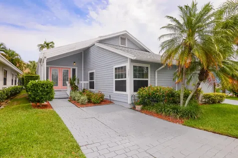 3267 NE Catamaran Terrace Jensen Beach FL 34957
