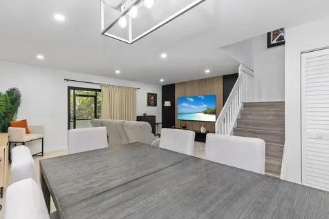 12451 Nw 3rd Street Plantation FL 33325