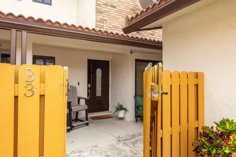 12451 Nw 3rd Street Plantation FL 33325