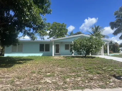 1395 Ne Flora Place Jensen Beach FL 34957
