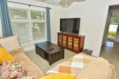 1395 Ne Flora Place Jensen Beach FL 34957
